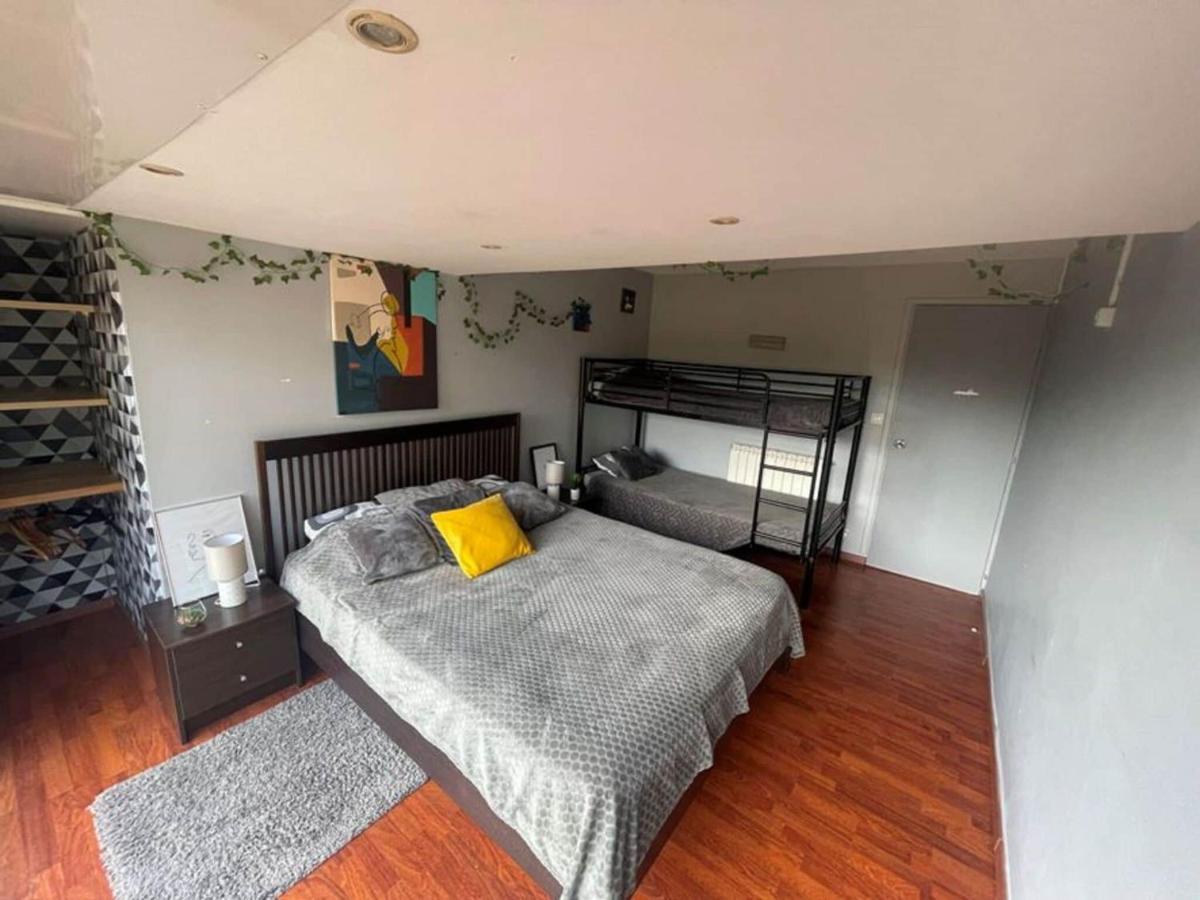 Holiday Home With Indoor Pool, Le Porge Zewnętrze zdjęcie