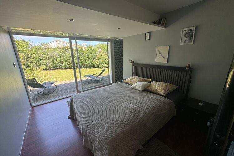 Holiday Home With Indoor Pool, Le Porge Zewnętrze zdjęcie